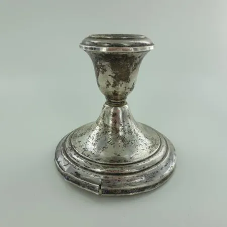 Viallinen kynttilänjalka, Gorham 661, sterling 925br, paino 335,6g 