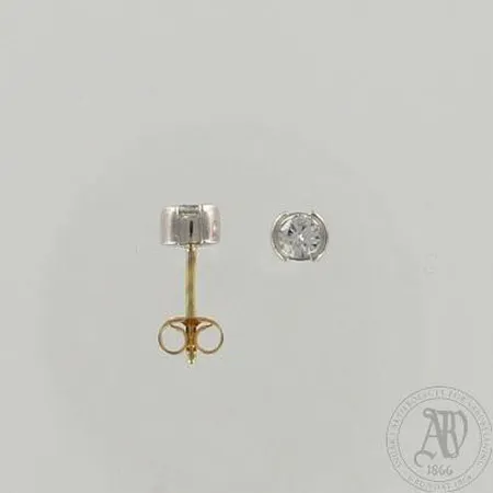 Timanttikorvanapit 2xn.0.22ct, 750 kelta- valkokulta, paino 2,0g