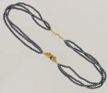 Kivikaulakoru timanttiriipuksella 14xn.0.01ct, pituus 45cm, lukko jumissa, 750br, paino 54,2g