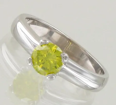 Timanttisormus 1xn.0.75ct (värjätty), koko 17½, 585 valkokulta, paino 4,4g