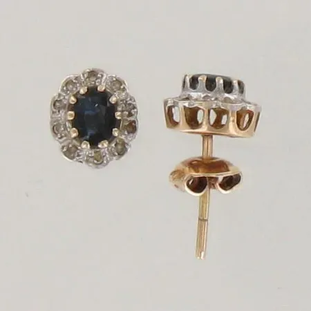 Sinisafiirikorvakorut timanteilla 20xn.0.005ct, korkeus 9mm, toinen tausta puuttuu, 585br, paino 1,6g