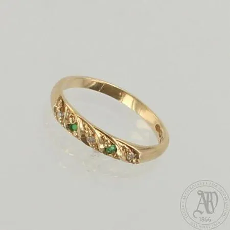 Kivisormus timanteilla 3xn.0.005ct, koko 15, 585br, paino 1,8g