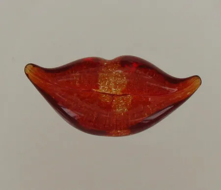 Taidelasi design Marja Suna "kiss", leveys 77mm