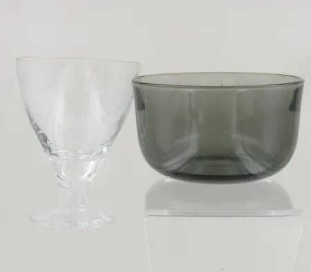 Jälkiruokamalja, Fasetti, design Kaj Franck ja juomalasi 