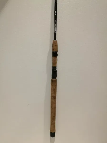 Avokelavapa G Loomis 8´6´´GL3, kova kotelo ja Avokelavapa Shimano, speed master, 3-osainen, viallinen