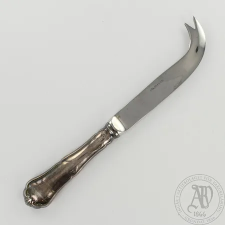 Juustoveitsi Chippendale, pituus 190mm, 830br, paino 68,4g 
