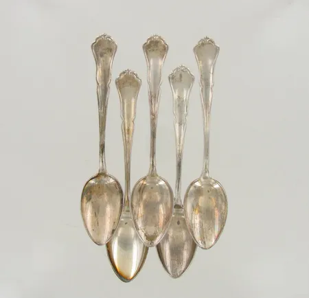 Viisi ruokalusikkaa, Chippendale, pituus 169mm, 830, paino 181,6g