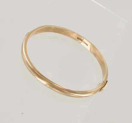 Rannerengas, käytön jälkiä, Øn.58mm, 585br, paino 11,6g