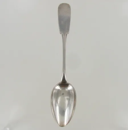 Ruokalusikka, kaiverrettu, pituus 205mm, vuodelta 1908, 813, paino 43,9g 