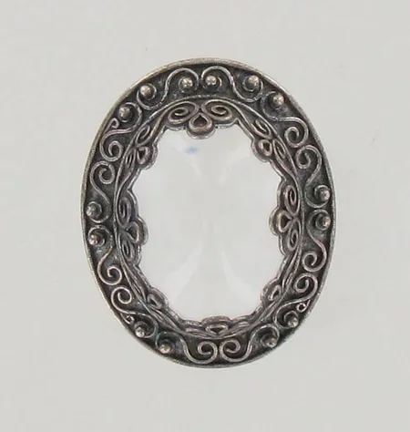 Kivirintakoru Kalevala Koru, korkeus 42mm, 925br, paino 27,3g 