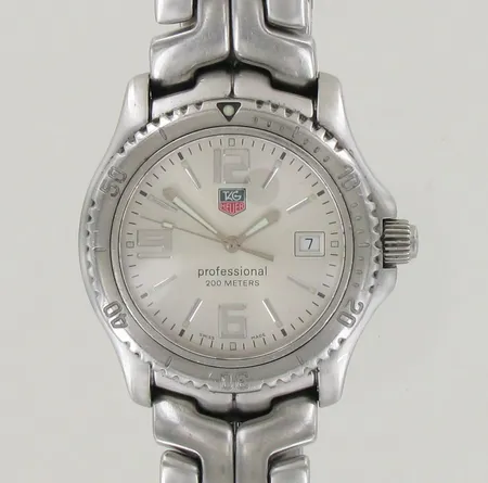 Teräsrannekello Tag Heuer Professional 200 meters, käytön jälkiä, quartz, paristo loppunut, taulun Ø 41mm, ref: WT1112 MM9836, rannekkeen pituus 190mm