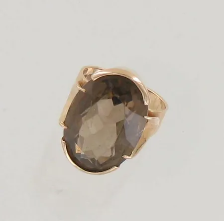 Kivisormus, koko 18, 585br, paino 9,2g