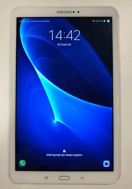 Tabletti Samsung Galaxy A 10.1 WiFi 16 GB, valkoinen, takuu voimassa 26.10.2017, laturi