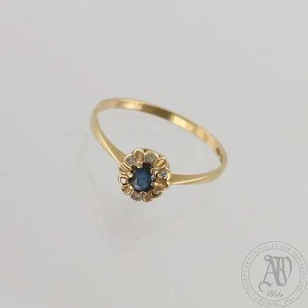 Kivisormus timanteilla 6xn.0.005ct, koko 17¾, 585br, paino 1,1g
