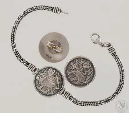 Rannekoru ja korvakorut Kalevala Koru, Aurinkoleijona, ketjun pituus 185 (pientä vääntymää), korvakorujen Ø20mm, 925, paino 21,2g
