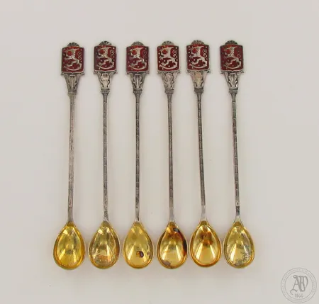 Kuusi cocktail-lusikkaa, pituus 152mm, vuodelta 1951, 813br, paino 93,0g