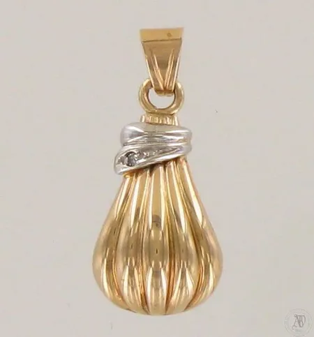 Riipus timantilla 1xn.0.005ct, korkeus 25mm, 585 kelta- ja valkokulta, paino 1,1g