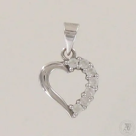 Sydänriipus kivillä, korkeus 20mm, 585br valkokulta, paino 0,6g