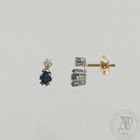 Timanttikorvakorut 2xn0.01ct, korkeus 9mm, 585br, paino 1,1g 
