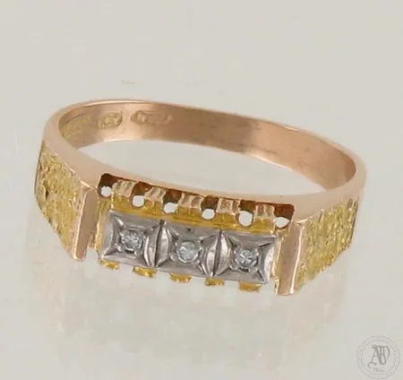 Timanttisormus 3xn.0.01ct, koko 17½, 585, paino 3,3g