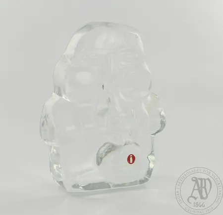 Lasipaino Iittala, Lasinpuhaltaja, design Jorma Vennola.  Lähetetään postipakettina.