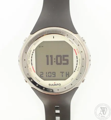 Rannekello Suunto D9