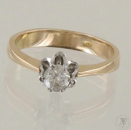 Timanttisormus 1xn.0.35ct, koko 17½, 585 kelta- ja valkokulta, paino 3,6g