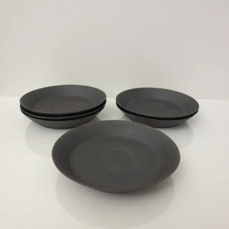 Kuusi aluslautasta Arabia, Ø 120mm, design Friedl Kjellberg