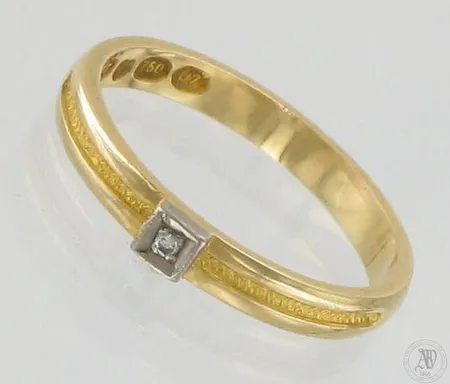 Timanttisormus 1xn.0.01ct, koko 16½, 750 kelta- ja valkokulta, paino 2,3g