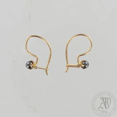Kivikorvakorut, korkeus 13mm, 585br, paino 0,6g