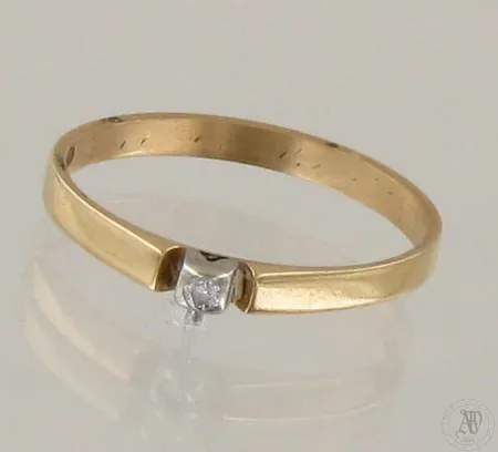 Timanttisormus 1xn.0.02ct, koko 16¼, 750, paino 1,5g