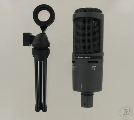 Mikrofoni Audio-Technica AT 2020 USB, USB-johto, jalusta
