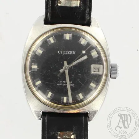 Teräsrannekello, Citizen manual 21 jewels, käytön jälkiä, koko 34x34mm, nahkaranneke