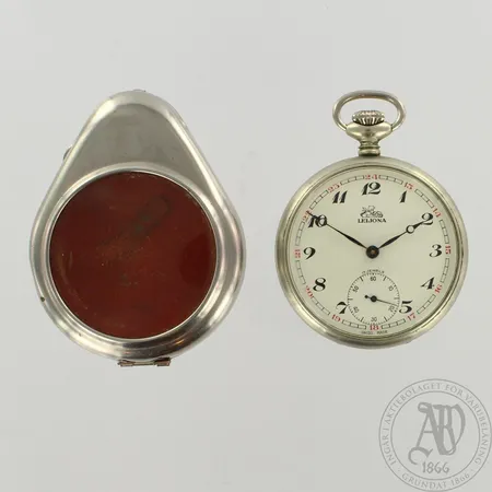 Taskukello suojakuorella, Leijona 17 jewels, Ø 49mm, metallia