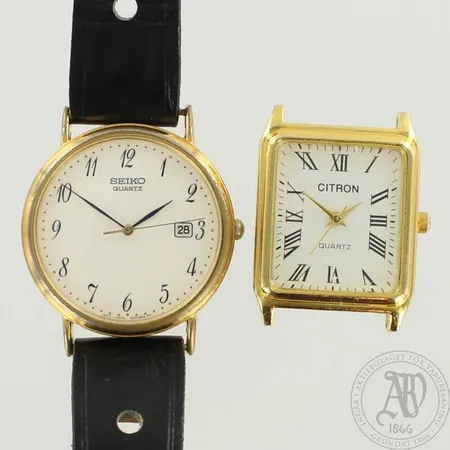 Kaksi rannekelloa, Seiko quartz ja Citron, koot Ø 34mm 25x29, ei käyntitakeita
