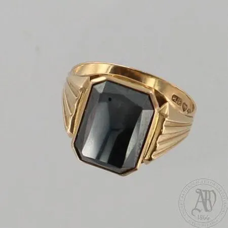 Kivikantasormus, koko 21½, 585br paino 5,9g