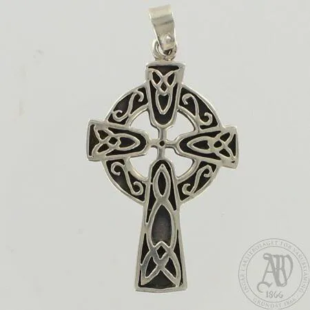 Ristiriipus, korkeus 47mm, 925, paino 5,4g