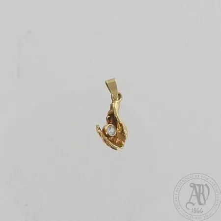 Kiviriipus, korkeus 17mm, 585br, paino 0,7g