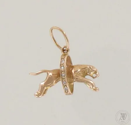 Timanttiriipus 5xn.0.01ct, korkeus 25mm, 585, paino 2,1g 