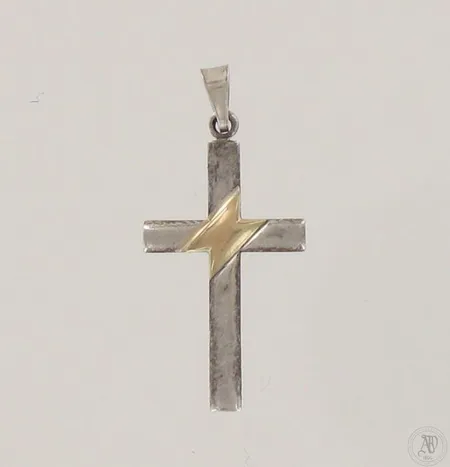 Ristiriipus, korkeus 32mm, 925, paino 1,6g 