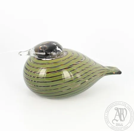 Lasilintu Iittala, Pajusotka, signeeraus Oiva Toikka Nuutajärvi, mitat 60x130mm. Lähetetään postipakettina.