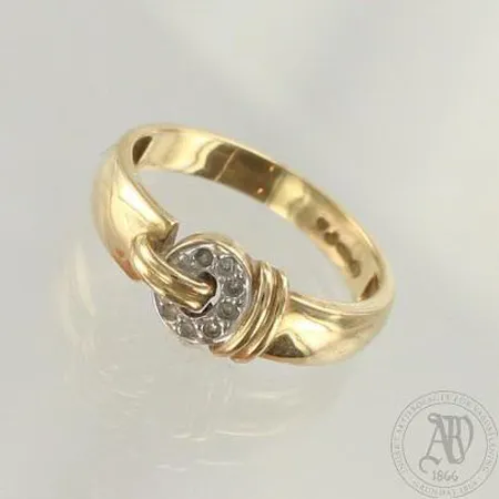 Timanttisormus 7xn.0.005ct, koko 16¾, 585, paino 2,6g  