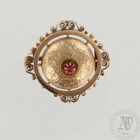 Kivirintaneula, neulamekanismia korjattu, Ø 30mm, 585br, paino 4,9g 