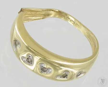 Viallinen timanttisormus 5xn.0.01ct, 585, paino 2,8g