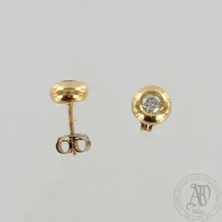 Timanttikorvakorut 2xn.0.13ct, Ø 7mm, 750, paino 2,4g