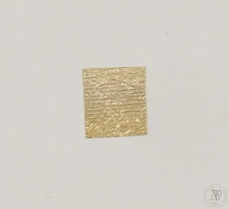 Kellon hihnan osa, 585, paino 4,0g