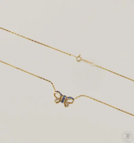 Sinisafiirikaulakoru timanteilla 6xn.0.05ct, pituus 41cm, 750br, paino 5,3g 