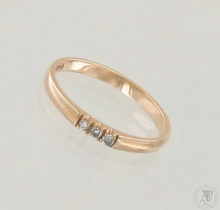Timanttisormus 3xn.0.02ct, koko 17¾, 585, paino 1,9g 