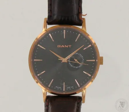 Teräsrannekello Gant nahkarannekkeella, quartz, taulun Ø 42mm, lasi ja hihna kulunut