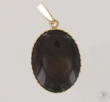 Spektroliittiriipus, korkeus 39mm, 585br, paino 5,8g